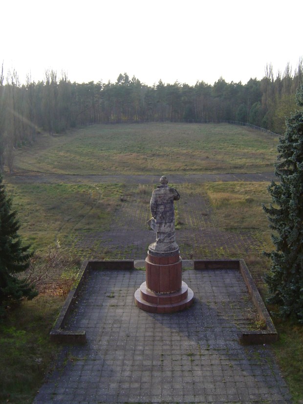 Lenin watching football